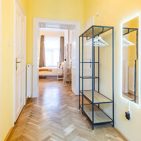 Lägenhet Very - Comfy - New Budapest