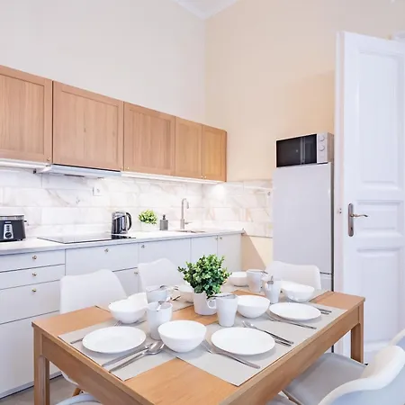 Very - Comfy - New *