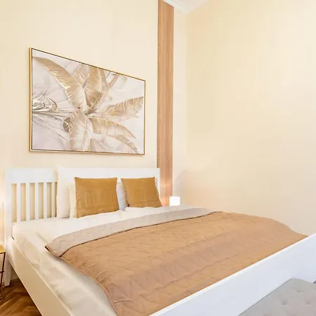 Very - Comfy - New 布达佩斯