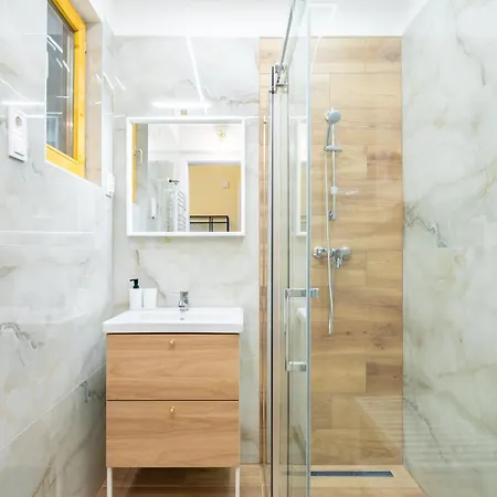 Very - Comfy - New Апартаменты