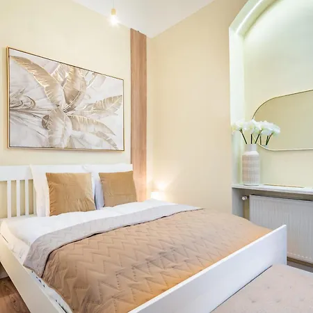 Very - Comfy - New Апартаменты